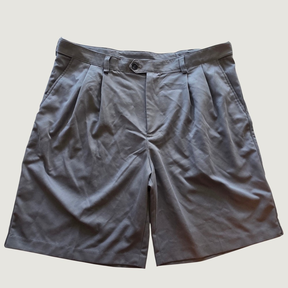 IZOD Golf Classix Mem's Shorts Grey Pleated Performance Golf Casual Classic 38